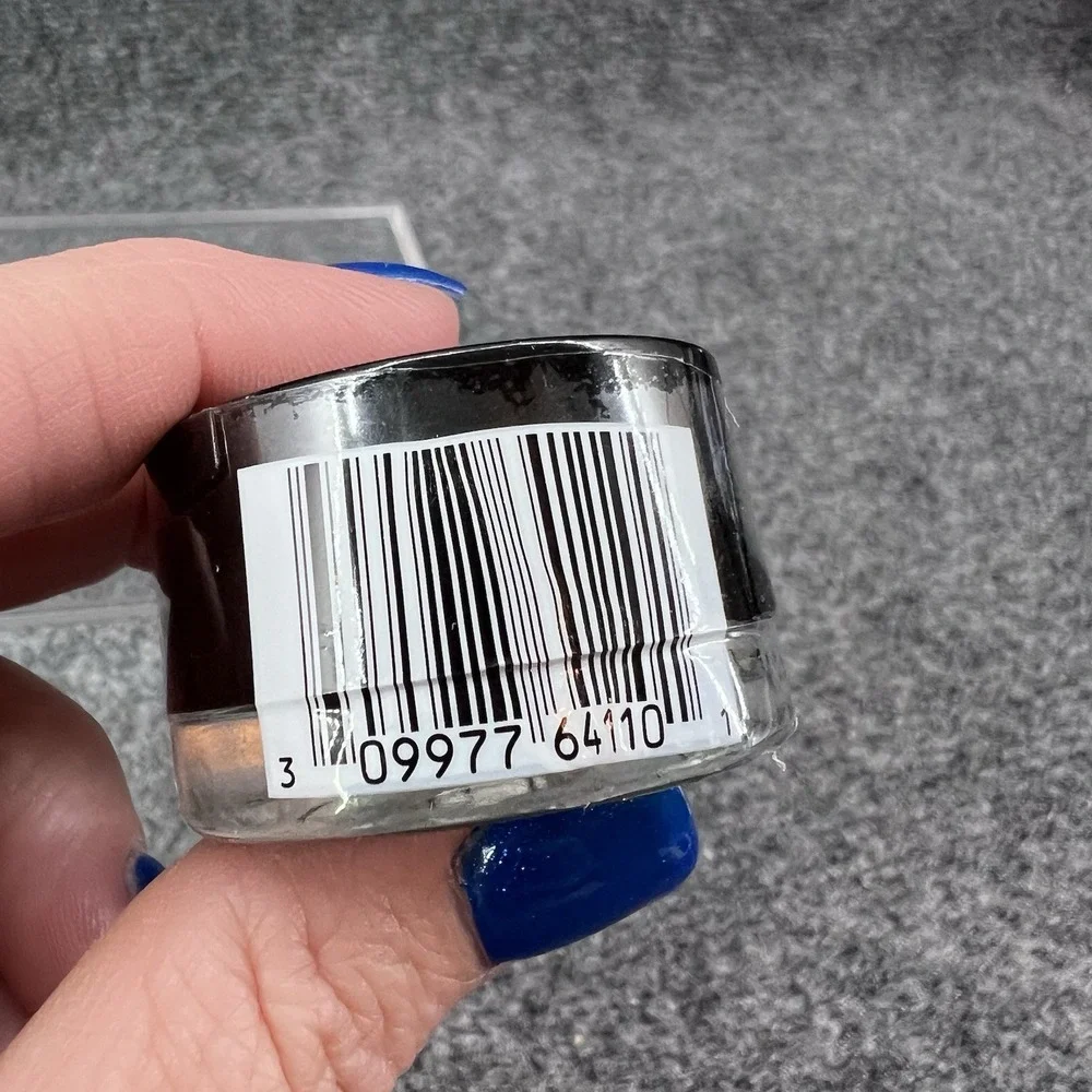 Revlon ColorStay Creme Eye Shadow 755 Licorice 0.18 oz New Sealed With Brush